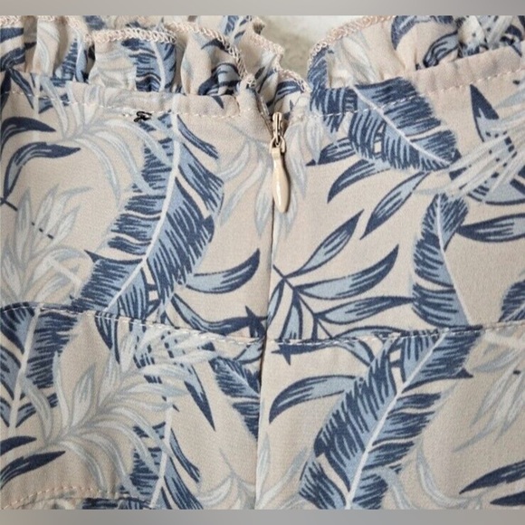 Womens Palm Print Midi Dress Medium Blue White Tropical Leaf Button Up Vacation - Picture 11 of 14